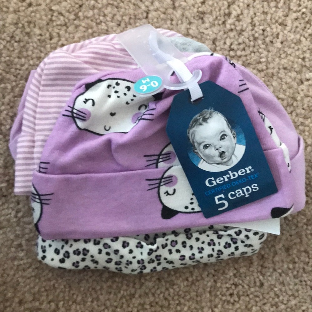 Baby hat set